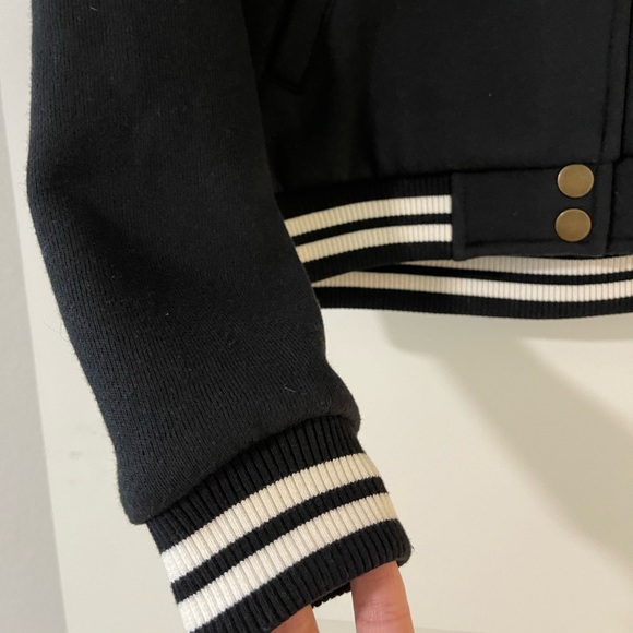 VS Pink varsity spike jacket - Picture 4 of 5